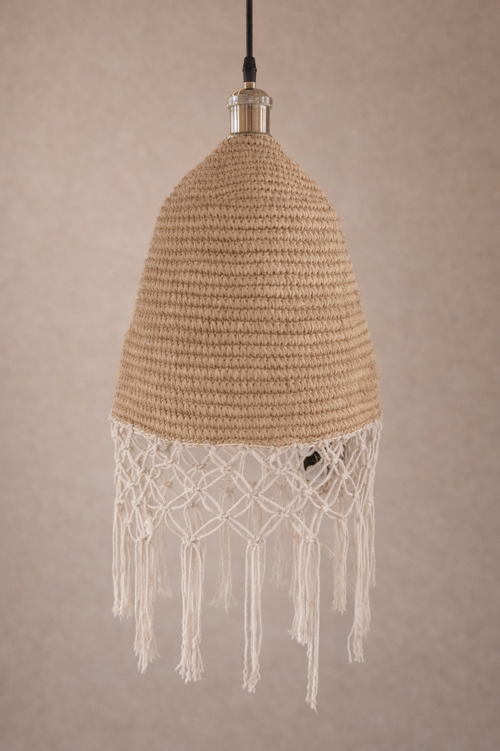 Lámpara Macramé y Fique